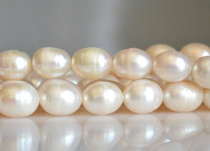 10-11x13-14 mm AA Natural White Rice/Oval Freshwater Pearl Genuine Natural Freshwater Pearl 26 Beads #86