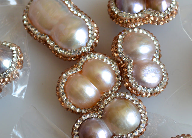 14-15x22-25mm Peanut Pearl With Pave Gold Rose/Gold & Clear Rhinestone/Cubic Zirconia 0.7mm Hole #585