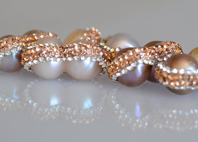 14-15x22-25mm Peanut Pearl with Pave Gold Rose/Clear Rhinestone 0.7mm Hole