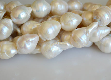 12x16-14x18mm Natural White Jumbo Size Largr Hole Graduated Freshwater Baroque Pearl Beads 19-23 Pieces #897