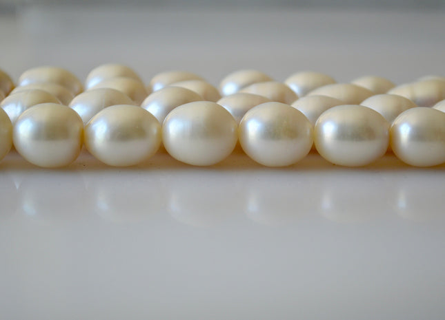 11-12x13-14 mm Natural White Rice/Oval Graduated Freshwater Pearl Beads, Natural Oval White Pearl, Genuine Freshwater Pearls 330