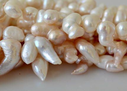 8-10 x 16-20 mm Irregular Fun Shape Natural White & Pink Color Freshwater Pearl Beads #519