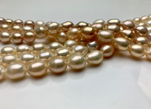 8.5x11 mm AA High Luster Rice/Oval Natural Pink Or Pale Peach Freshwater Pearl Beads Genuine Natural Color Freshwater Pearls. #1703