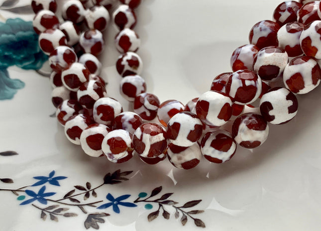 8mm 10mm AAA DZI Tibetan Agate Faceted Round Orange Brown And White Football Tibetan Agate Gemstone Loose Beads #2675