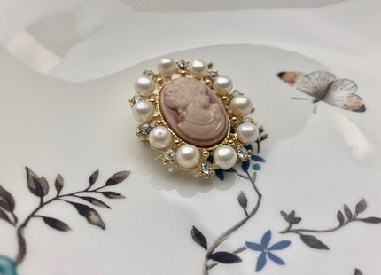 Genuine AAA Natural Freshwater Pearl Brooch Gold And Silver Color Picture Setting Design Pendant With Crystal Settings #10026