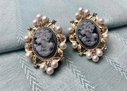 Genuine AAA Natural Freshwater Pearl Brooch Gold Color Gray Picture Setting Design Pendant With Crystal Settings #10021