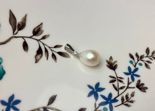 One-Of-A-Kind 9.5-10x13 mm AAA Natural White Genuine Freshwater Pearl Pendant W/925 Sterling Silver Pendant Necklace Bridal Jewelry #10004-B