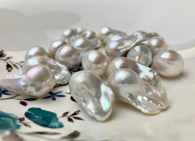 One-Of-A-Kind 16-18x24-32 mm AAA Jumbo Natural White Baroque Pearl High Luster Through Drilled Drop Shape Baroque Pearl Beads #P1020-TH