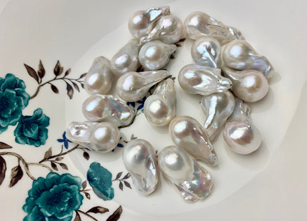 One-Of-A-Kind 15-19x24-32 mm AAA Jumbo Natural White Baroque Pearl High Luster Undrilled Drop Shape White Baroque Pearl Beads #P1020-NH