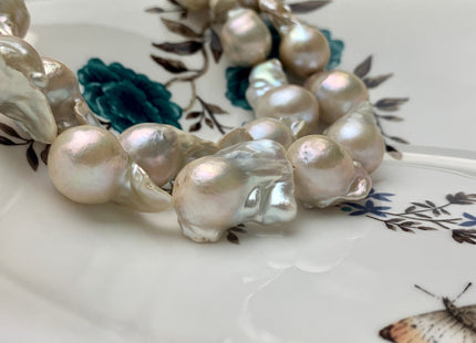 14-15x20 mm Natural Light Pink Or Pale Peach Pink Baroque Pearl Beads Rare Tear Drop Shape Genuine Baroque Pearls C Grade #P1032