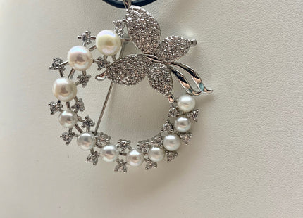 Genuine AAA Natural Freshwater Pearl Brooch Silver Color Circular Shaped Design Pendant With Butterfly Design #10027