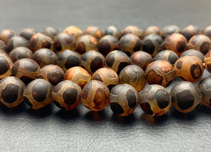 10 mm AAA DZI Tibetan Agate Faceted Round Black Brown Etched Agate Gemstone Matte Football Mala Antique Boho Beads 14 Inches #3029