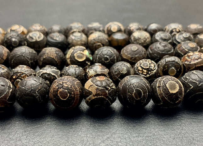 8mm 10 mm 12 mm AAA DZI Tibetan Agate Faceted Round Black Etched Agate Gemstone Matte Football Mala Antique Boho Beads 14 Inches #3034