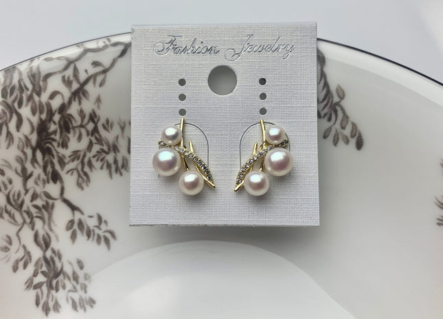 Genuine Natural White Freshwater Pearl Stud Earring .925 Sterling Gold Earring Posts Pearl Earrings Bridal Stud Earrings #10047-B