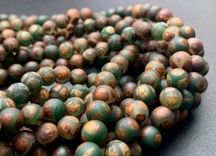 8mm 10mm DZI Tibetan Agate Faceted Round Dark Brown And Green Etched Agate Gemstone Matte Football Mala Antique Boho Beads 15 Inches #3045