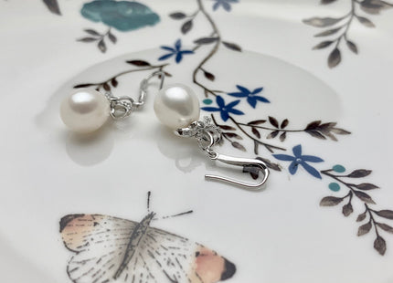 One Pair 10x11 mm AAA Natural White Freshwater Pearl Earrings With Bowtie Design 925 Sterling Silver Earrings #10050-B