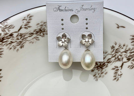 10x12mm AAA Natural White Freshwater Pearl Earrings With Classic Flower Design W/CZ 925 Sterling Silver Pearl Earrings #10055-B