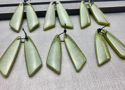 One Pair 12x43 mm Natural African Jade Top Drilled Freeform Cabochon Long Drop Matching Green Jade Gemstone Earring Pendant #3324-C