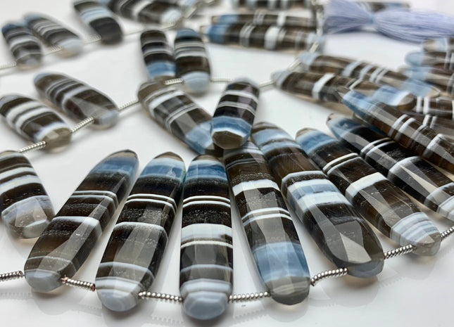 10x28-46 mm AAA Faceted Oval Natural White Blue Gray Color Peru Boulder Opal Beads Genuine Top Drilled Flat Boulder Opal 16 Beads #3519