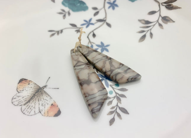 One Pair 12x45 mm Natural Zebra Jasper Top Drilled Freeform Cabochon Long Drop Matching Beige Brown Jasper Gemstone Earring Pendant #3326