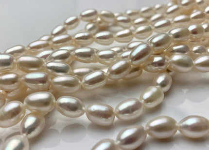 5.5-6x10-11 mm AAA Natural White Rice Freshwater Pearl Beads Genuine Long Rice/Oval High Quality Smooth Freshwater Pearl 41-45 Pieces #P1434