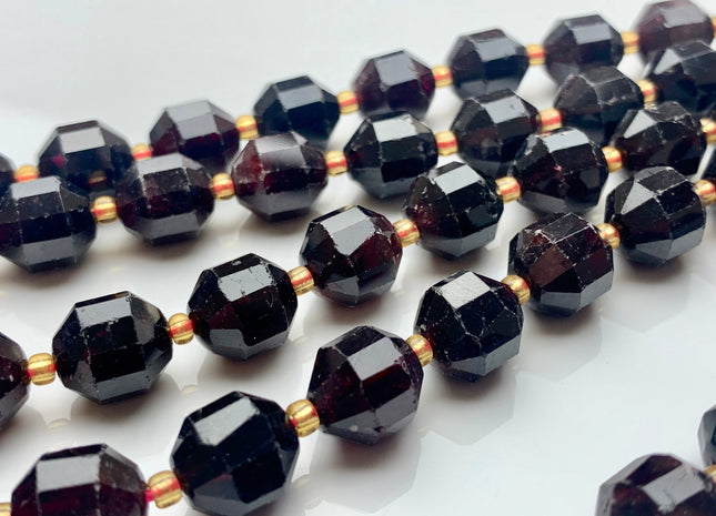 9x10mm AAA Half Strand Faceted Energy Prism Cut Garnet Gemstone Genuine Double Terminated Points Natural Red Garnet Beads 15 Pieces #3599