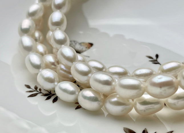 10-11x15-16 mm AAAA Natural White Freshwater Pearls Long Rice/Oval Shape Pearl Beads Genuine High Quality Freshwater Pearls. #1064