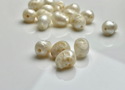 One Piece 10-11x13-14 mm Hand Carved Skull Freshwater Pearl Beads With 2.0mm Hole Genuine White Pearl For DIY Earring Pendant Jewelry #P1789