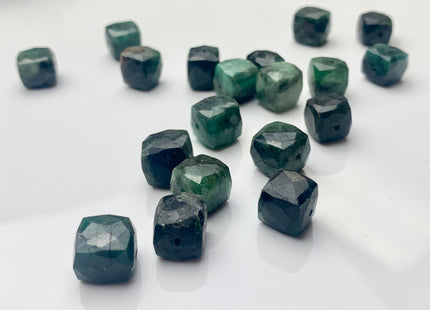 5 Pieces Faceted Cube Dice Shape Green Emerald Beads Genuine Diamond Cut Green Emerald Gemstone Beads #3755