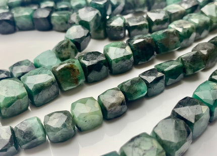 5 Pieces Faceted Cube Dice Shape Green Emerald Beads Genuine Diamond Cut Green Emerald Gemstone Beads #3755