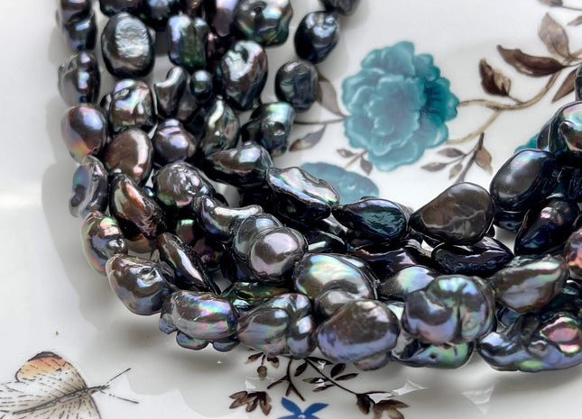 10-12x15-17 mm Green Peacock Color Rice Nugget Freshwater Pearl Beads Green Peacock Large Rice Nugget Pearl Beads #P1876