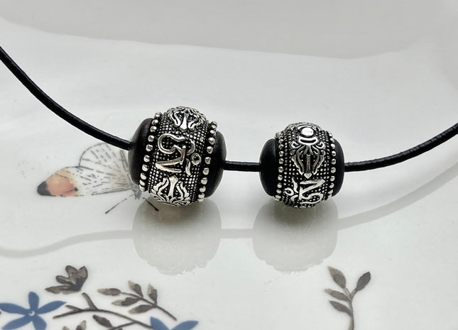 One Piece 10mm 12mm 14mm 16mm 18mm 925 Sterling Silver Tibetan Style Silver Spacer W/Sandal Wood Sterling Silver Bali Antique Beads #4221