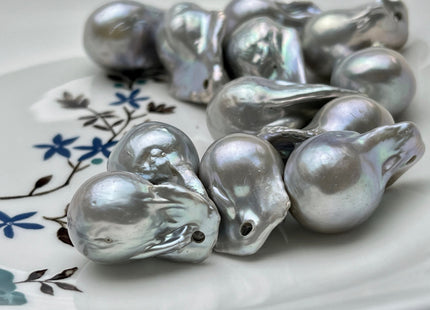 ONE Piece 15-17x25-30mm AAA Large Hole Jumbo Gray Color Baroque Pearl Beads Hole Size 2.2mm Genuine High Luster Baroque Pearl #P1924