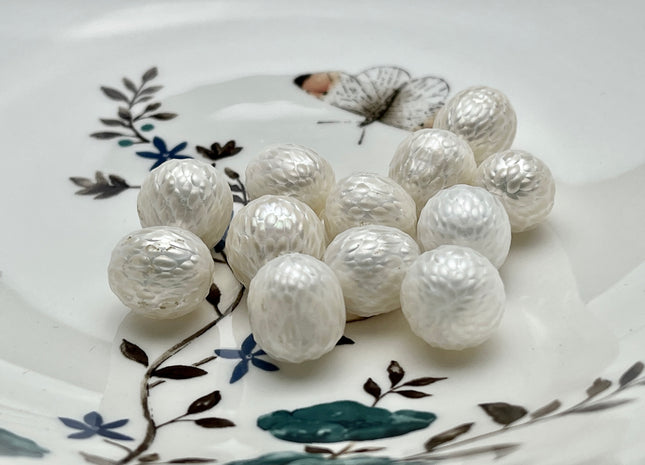 ONE Piece 12-14x15 mm Natural White Half Drilled Dragon Skin Rice/Oval Pearl Single Beads Genuine White Rice Pearls For Pendant #P2040