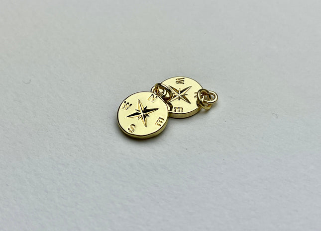 Compass Medallion Charm for Necklace Jewelry Making, 18K Gold Filled Charm Pendant, Antique Compass Charm, One Piece #CR0023