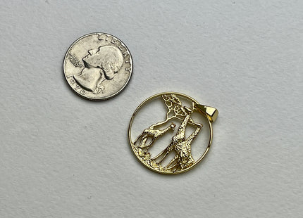 Giraffe Medallion Charm for Necklace Jewelry Making, 18K Gold Filled Charm Pendant, Antique Spotted Giraffe Charms, One Piece #CR0034
