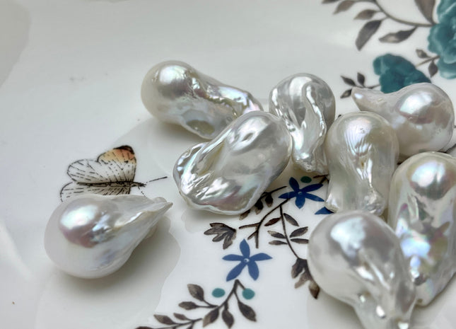 One-Of-A-Kind 15-18x26-30 mm AAAA Jumbo Natural White Baroque Pearl High Luster Top Half Drilled Tear Drop White Baroque Pearl Beads #P2170