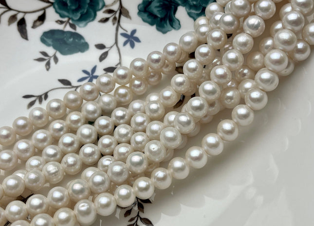 8 - 8.5 mm Half Strand AAA Large Hole High Luster Semi Round/Potato White Freshwater Pearls Beads 2.1mm Hole Large Hole Pearl Beads #170
