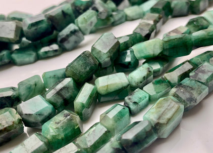 7-10x10-18mm 100% All Natural Emerald Gemstone Beads Faceted Nugget Shape Genuine Quality Irregular Emerald Gemstone Bead 8 Inches #3709