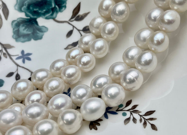 10.5x11mm AAA Rice/Oval White Natural Freshwater Pearls High Luster Freshwater Pearl Beads Smooth And Quality Potato Pearls 33 Beads #P1958