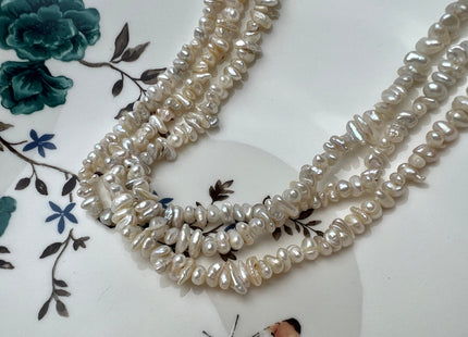 5mm 7mm Very Rare Natural White Keshi Freshwater Pearl Beads Center Drilled Cornflakes Shape Keshi Chips Pearls Genuine Tiny Pearls #P2294