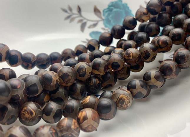 10 mm AAA DZI Tibetan Agate Faceted Round Black Brown Etched Agate Gemstone Matte Football Mala Antique Boho Beads 14 Inches #3029