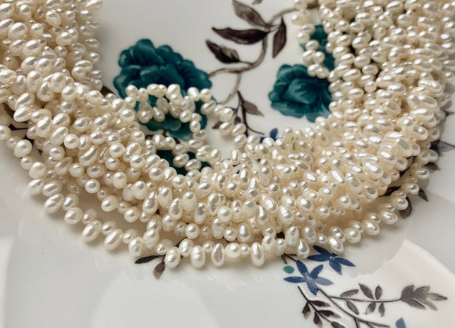 3x4-5 mm Top Drilled Rice/Oval Freshwater Pearl Natural White Genuine Freshwater Pearls White Small Dancing Freshwater Pearls #451