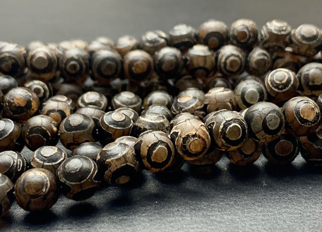 8 mm AAA DZI Tibetan Agate Faceted Round Black Etched Agate Gemstone Matte Football Mala Antique Boho Beads 14 Inches #3032