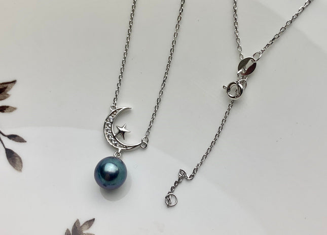 Genuine AAAA 8.5mm Blue Peacock Round Freshwater Pearl W/925 Sterling Silver Chain Moon Shape Design Pearl Necklace Bridal Jewelry #10093-AA
