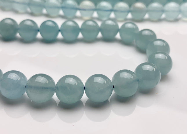 8mm 10mm AAA Smooth Round Natural Color Aquamarine Gemstone Beads Top Quality Natural Color Aquamarine Gemstone #2258