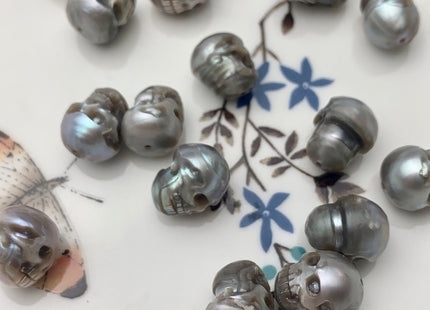 One Piece 9-11x11-14 mm Hand Carved Skull Gray Freshwater Pearl Beads Genuine Dark Gray Pearl For DIY Earring Pendant Jewelry #P1197