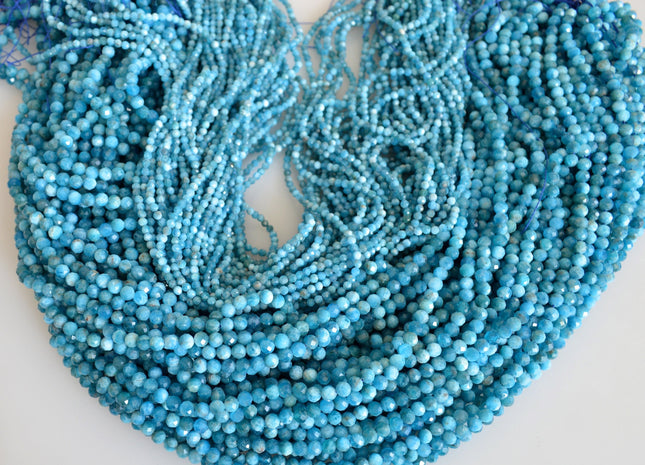 WHOLESALE Natural Gemstone Good Quality Apatite Natural Color Faceted Round Shape 2.5mm OR 4mm #2056