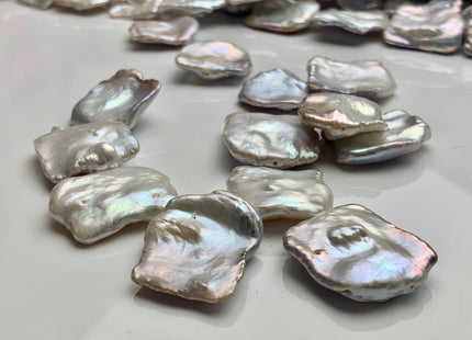 One Piece 20-25 mm AAAA Very Rare Natural Silver White Square Flat Keshi Freshwater Pearl Quality Pearl With Slightly Pink Luster #P1595