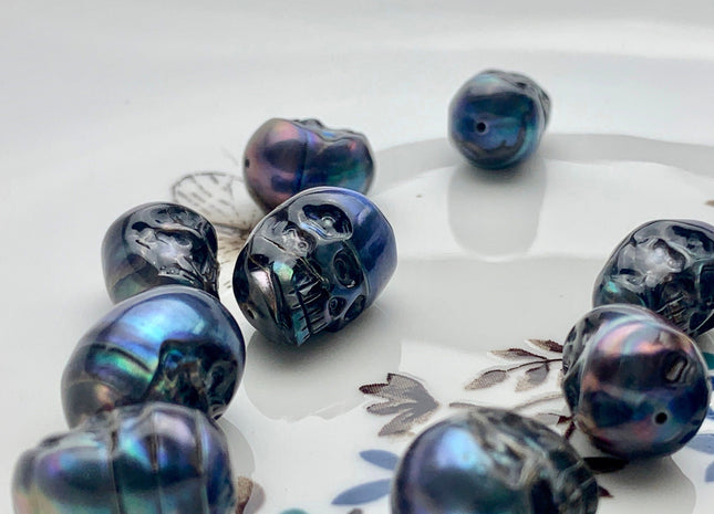 One Piece 10x12-15 mm Hand Carved Skull Peacock Black Freshwater Pearl Beads Genuine Black Pearl For DIY Earring Pendant Jewelry #P1465